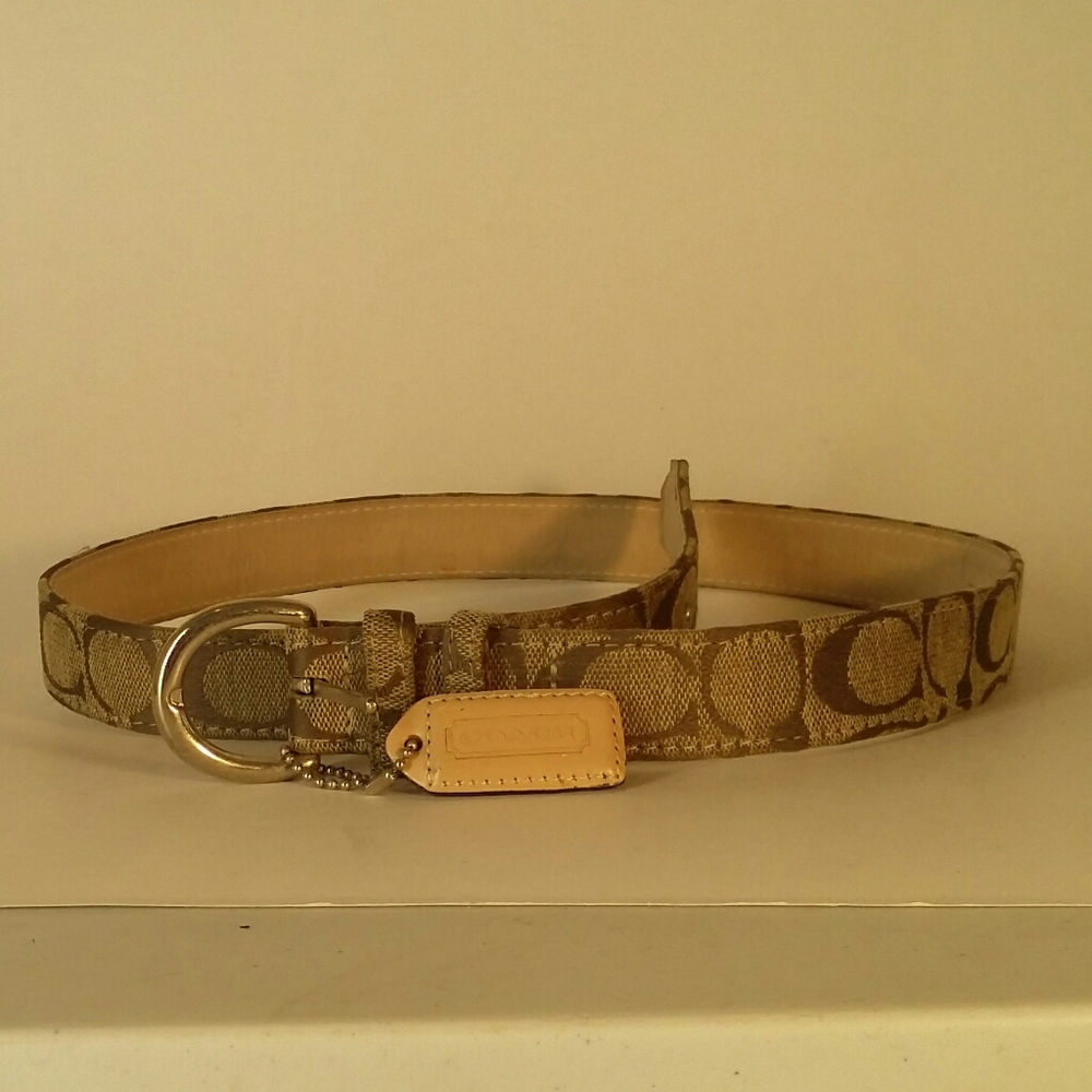 Coach Signature Belt size small